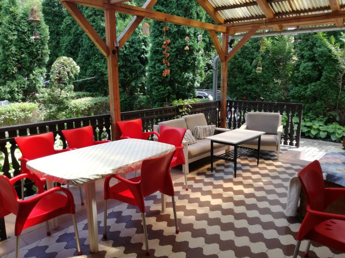 Hotel Polski Dom Wczasowy Nad Balatonem Siófok Exterior foto